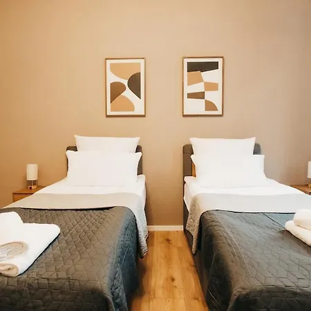 Atlas 3 Oberhausen, 3 Zimmer, Naehe Bahnhof, Westfield Centro * Ομπερχάουζεν