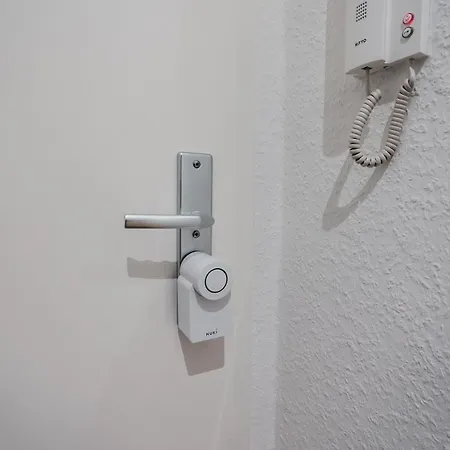 Διαμέρισμα Atlas 3 Oberhausen, 3 Zimmer, Naehe Bahnhof, Westfield Centro Ομπερχάουζεν